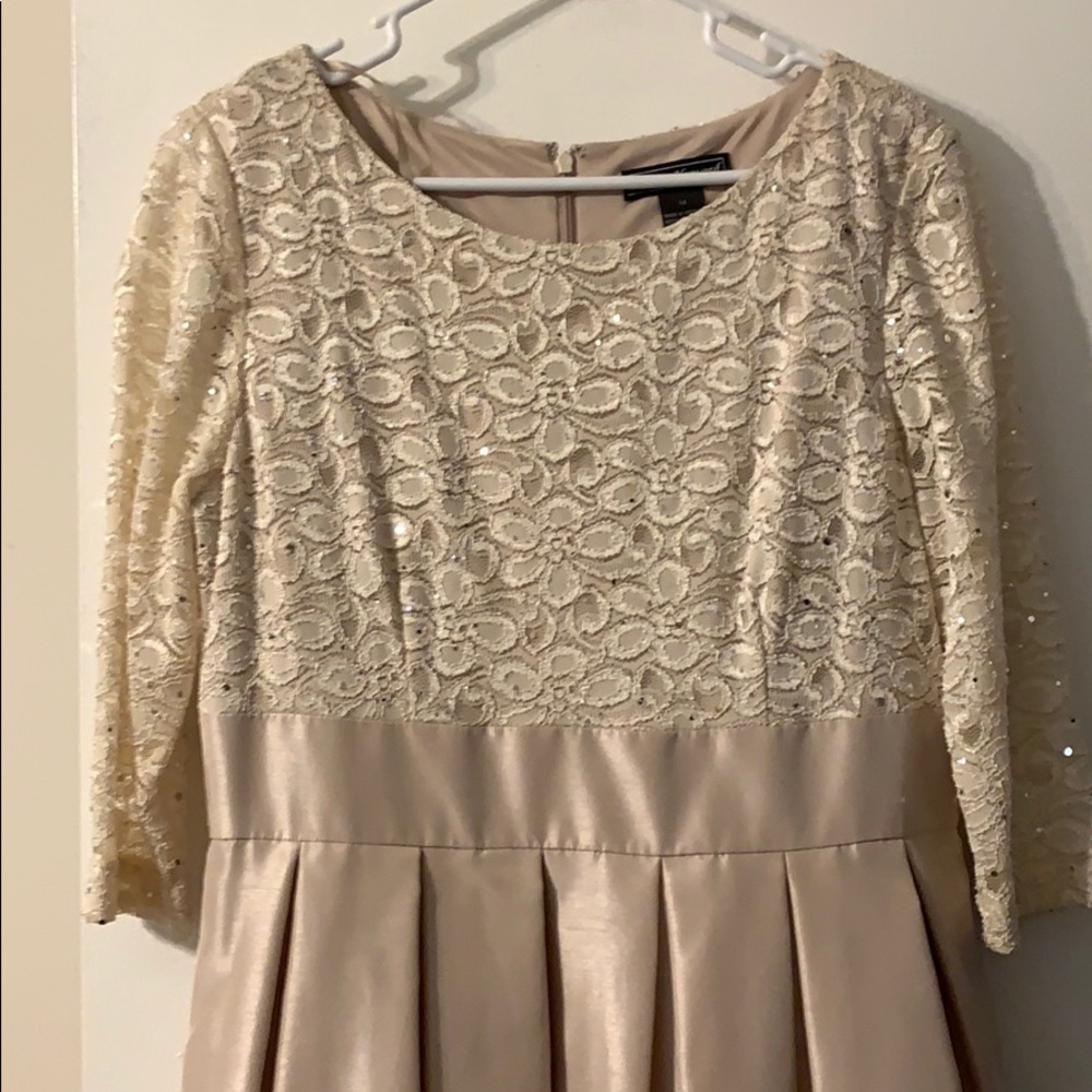COPY - Jessica Howard mother of the bride dress s…